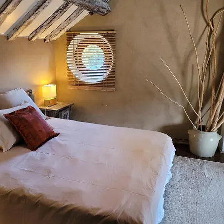 Chaleureux Avec Jacuzzi Et Terrasse Privée Fresneaux-Montchevreuil