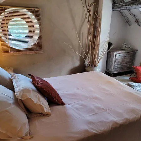 Chaleureux Avec Jacuzzi Et Terrasse Privée * Fresneaux-Montchevreuil